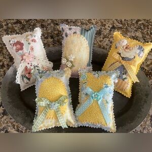 Easter Decor Bowl Fillers. New.